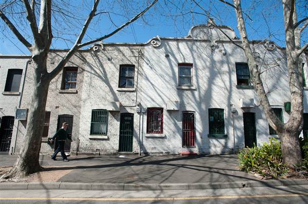 DARLINGHURST - PERIOD (27/02/2013 3:21:38 PM)