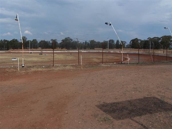 Morris Park Speedway Complex, Dubbo (28/02/2013 12:32:22 AM)