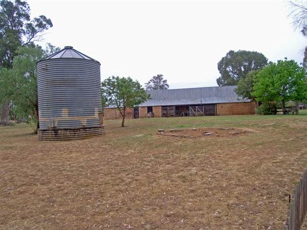 Dundullimal Homestead (28/02/2013 12:43:43 AM)
