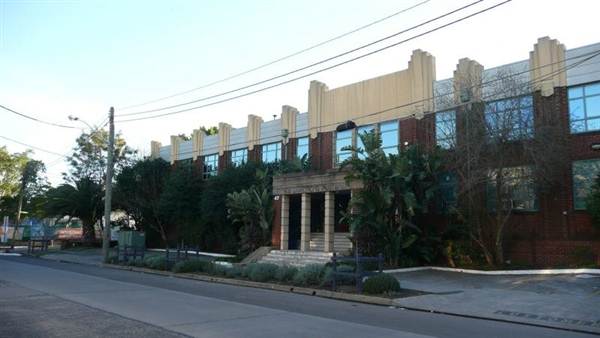Marrickville - Art Deco Building (28/02/2013 2:13:16 PM)