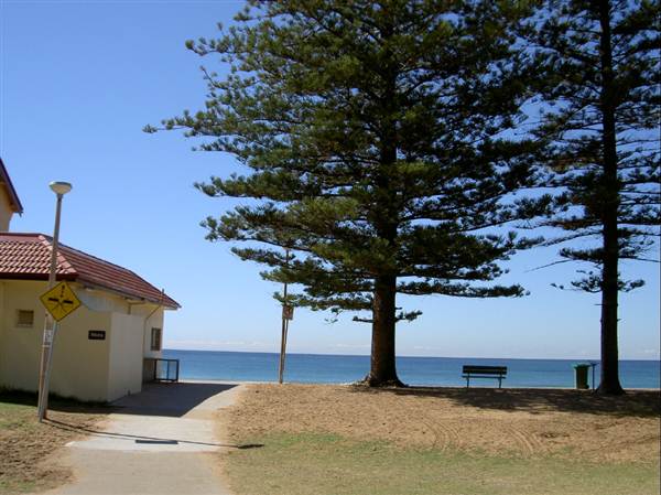 Bilgola Beach (1/03/2013 10:13:26 AM)