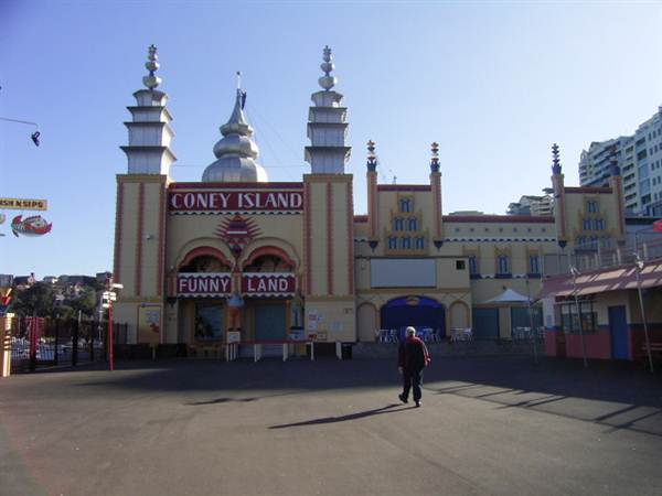 Luna Park (1/03/2013 10:45:27 AM)