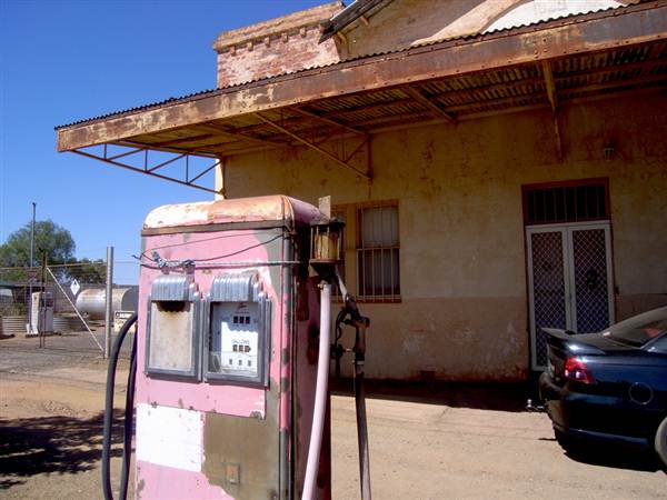 Cobar (4/03/2013 9:34:20 AM)