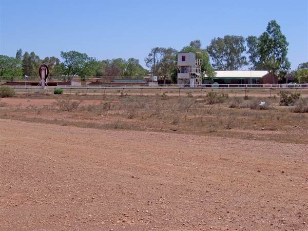Cobar (4/03/2013 9:35:43 AM)