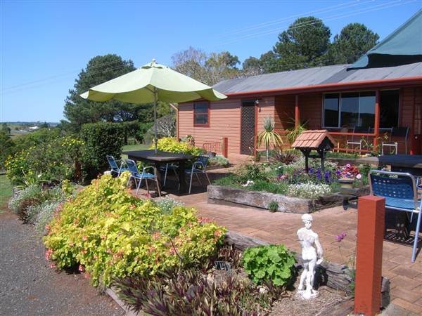 Crops, Clunes (4/03/2013 11:47:43 AM)