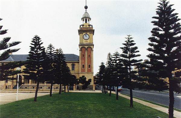 Customs House, Newcastle (4/03/2013 12:18:15 PM)