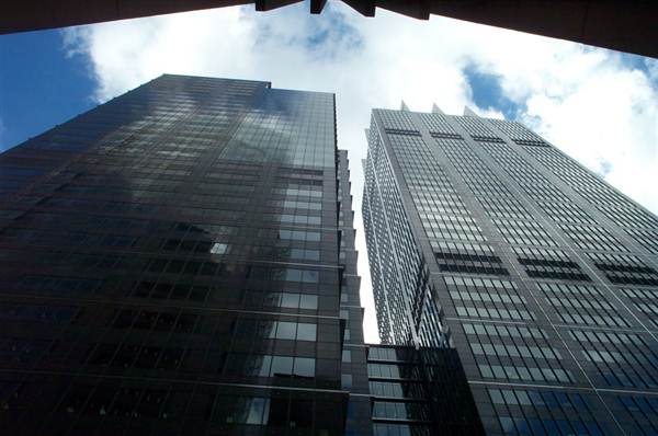 Governor Phillip Tower and Governor Macquarie Tower (5/03/2013 12:08:52 PM)