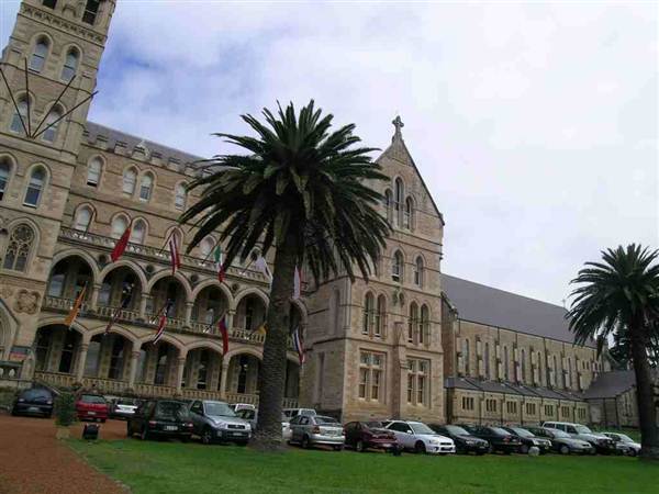 ICMS - International College of Management, Sydney (5/03/2013 9:00:14 PM)