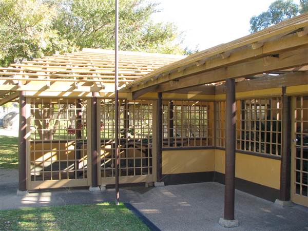 Japanese Gardens Cowra (5/03/2013 10:02:44 PM)