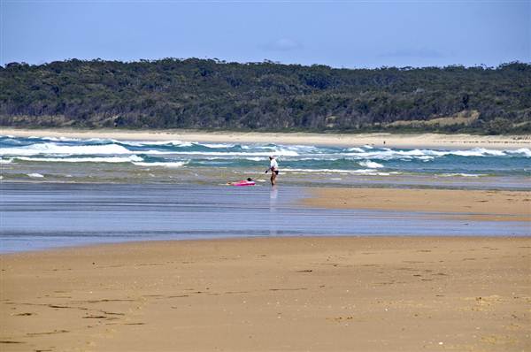 Valla Beach (7/03/2013 12:07:28 AM)