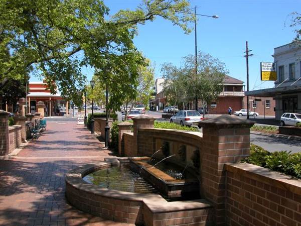Mittagong - Southern Highlands (8/03/2013 12:00:29 AM)