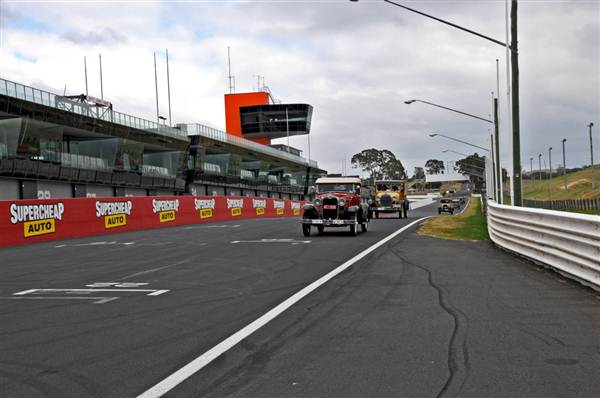 Bathurst National Motor Racing Museum (8/03/2013 10:24:38 AM)