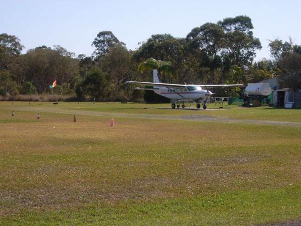 Tyagarah Airfield, Byron Bay (9/03/2013 1:52:18 AM)