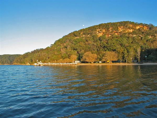Currawong Beach Cottages & Basin Campground -  Ku-ring-gai Chase National Park (10/03/2013 9:45:49 PM)
