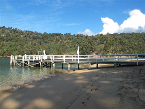 Currawong Beach Cottages & Basin Campground -  Ku-ring-gai Chase National Park (10/03/2013 9:47:26 PM)
