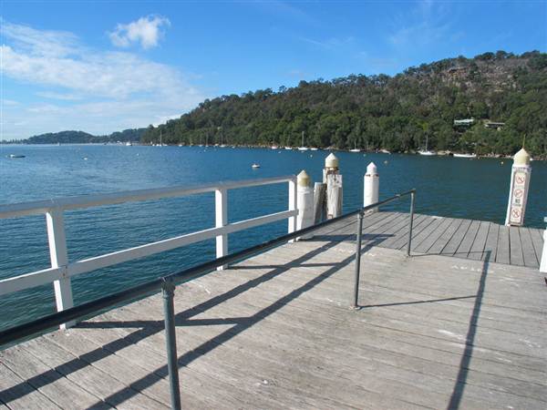Currawong Beach Cottages & Basin Campground -  Ku-ring-gai Chase National Park (10/03/2013 9:48:11 PM)
