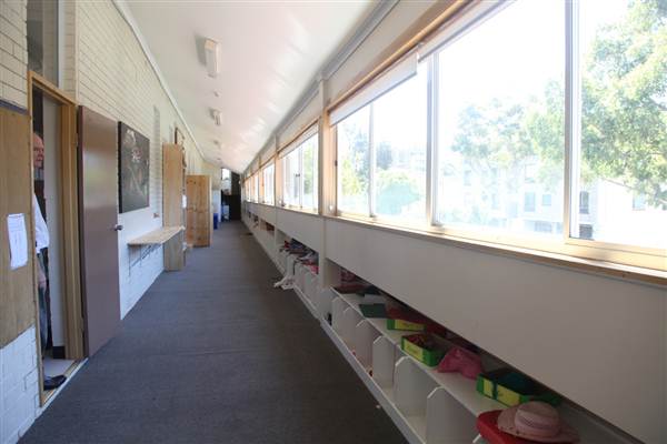 Montessori East (10/03/2013 11:37:15 PM - Credits: Luke Torrevillas)