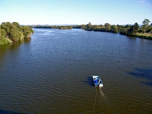 Taree (11/03/2013 5:54:45 AM)