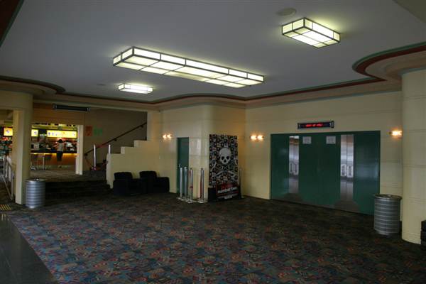 The Ritz Cinema (11/03/2013 9:24:55 AM)