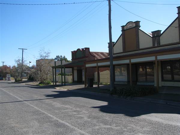 Rural Town - Stockinbingal (11/03/2013 11:29:21 AM)