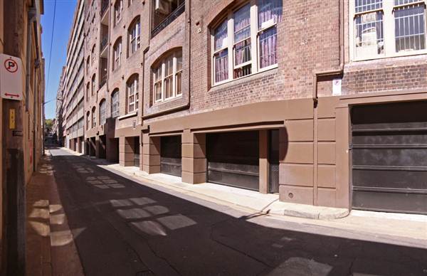 Surry Hills - Sophia Street (12/03/2013)
