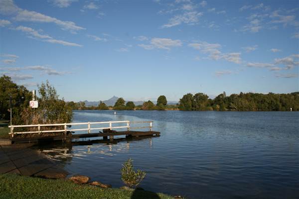 Tweed Valley 2 of 2 (11/03/2013 3:13:20 PM)