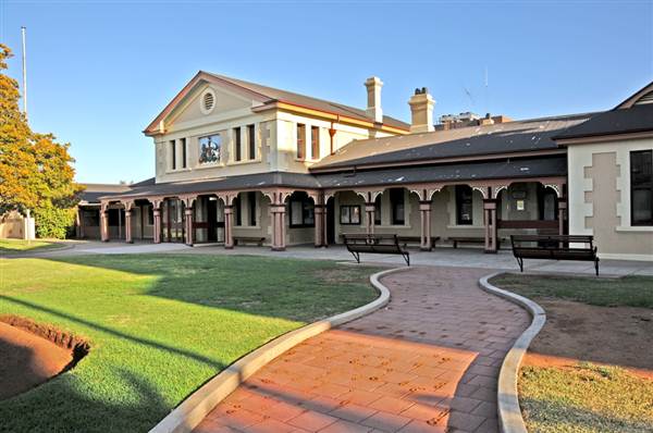 Broken Hill (24/04/2013)