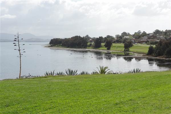 Lake Illawarra South-Skiway Park - Skiway Park & Moureendah Bay area (15/09/2011 - Credits: Tony Brown /SISE)
