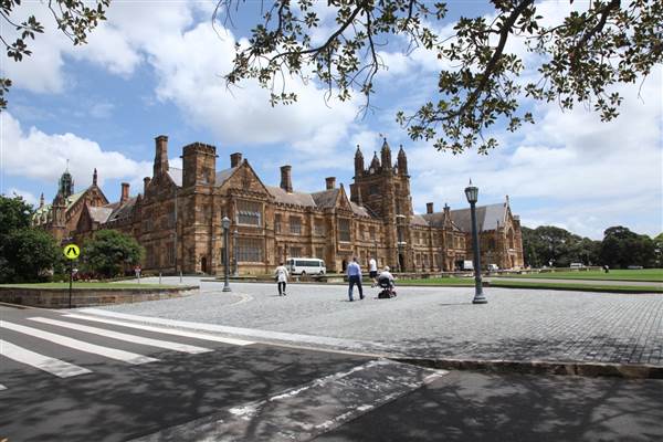 The Quadrangle Building - Sydney University (26/11/2013)