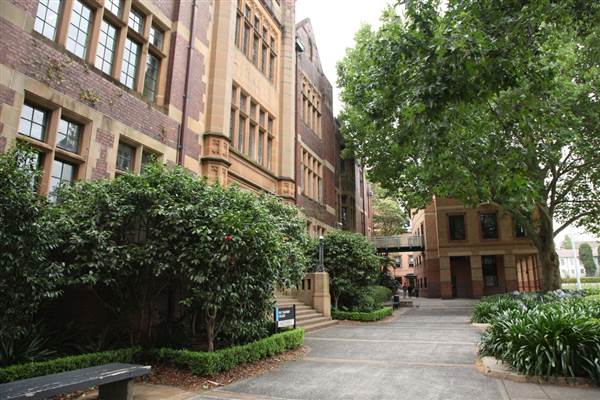 Old Teacher's College - The University of Sydney (27/11/2013)