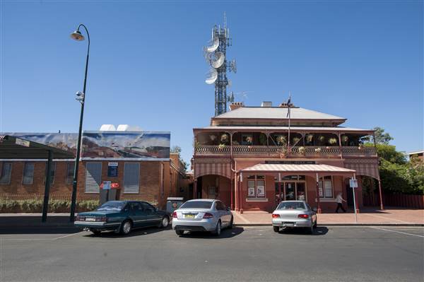 Bourke (11/12/2013)