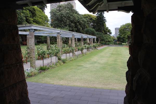 Rose Garden & Pavilion - Royal Botanic Garden Sydney (24/10/2014)