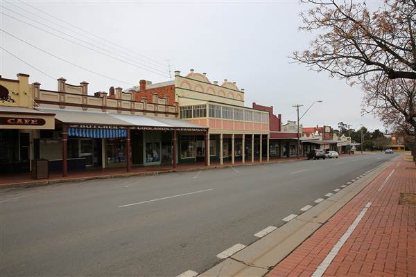 Coolamon (16/12/2014 - Credits: Eastern Riverina Arts)