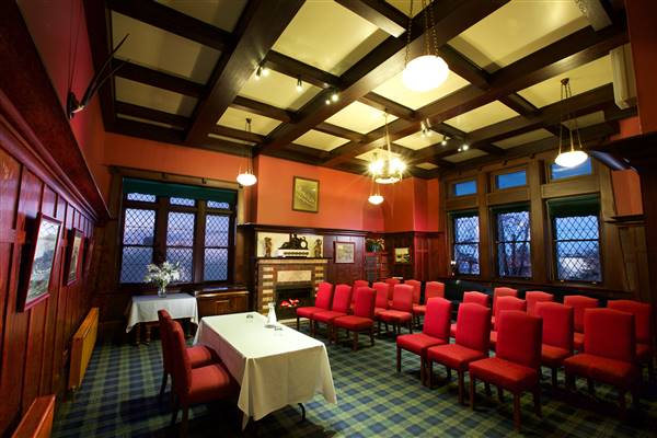 The Carrington Hotel, Katoomba (24/07/2015)