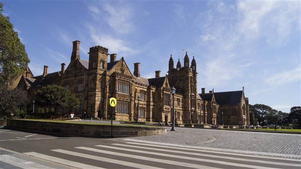 The Quadrangle Building - Sydney University (17/08/2015)