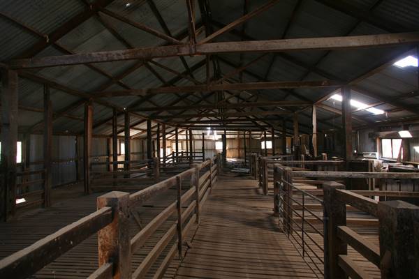 Bindara Station on the Darling - Period Homestead & Outbuildings (20/11/2015)