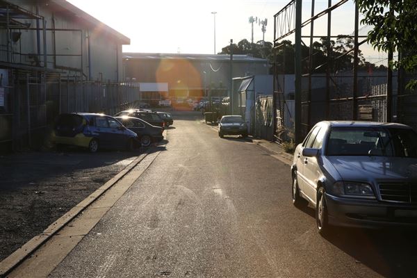 Homebush backroad/alleyway (28/04/2017 - Credits: Lisa Scope)