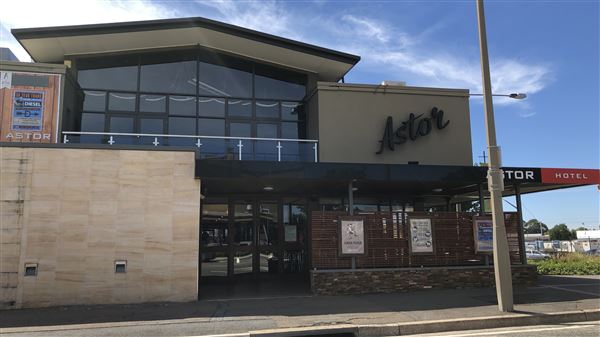 The Astor Hotel Motel - Goulburn (23/12/2017 - Credits: Shannon Wheeler)