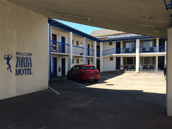Batemans Bay - Zorba Motel - Batemans Bay (18/11/2015 - Credits: Shannon Wheeler)
