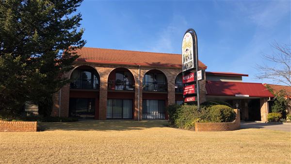 Idlewilde Town & Country Motor Inn (27/09/2019 - Credits: Shannon Wheeler)