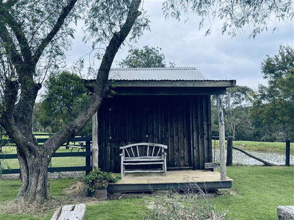 Tobruk Sheep Station - Cottages & surrounds - Summer but usually overcast & glarey. (23/02/2021 - Credits: Cheryl Conway)