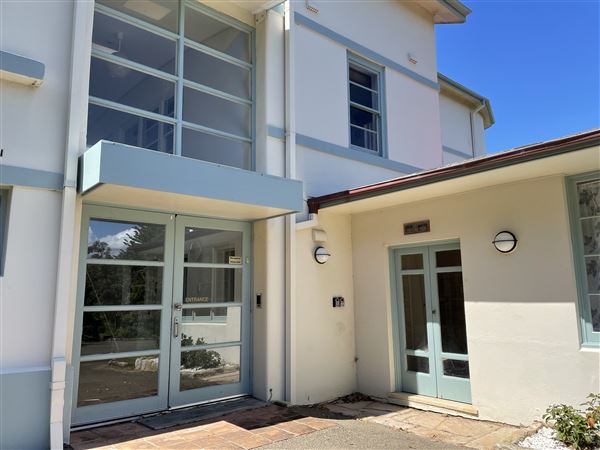 Gap Bluff Former Officers Mess Watsons Bay NPWS (1/10/2021 - Credits: Screen NSW Mechele Axford)