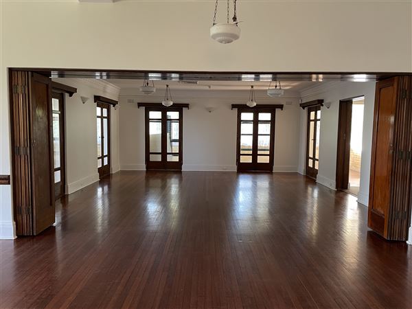 Gap Bluff Former Officers Mess Watsons Bay NPWS (1/10/2021 - Credits: Screen NSW Mechele Axford)