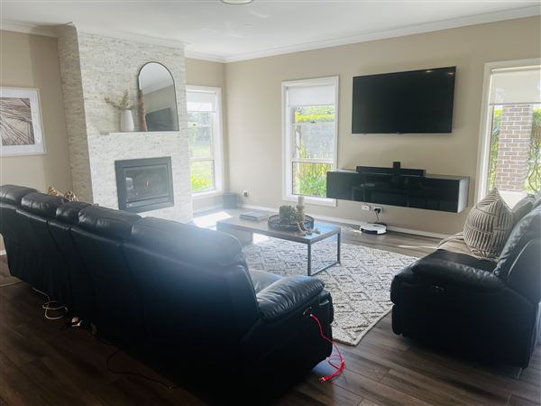Private House - Poplars Estate (14/02/2024 - Credits: submitted by: Melissa Buesnel)
