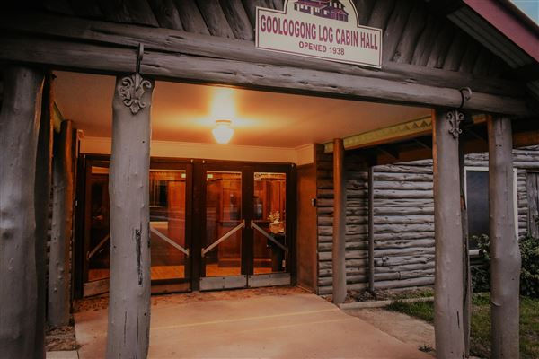 Gooloogong Log Cabin Hall (15/06/2023 - Credits: Emma Boland Photography)