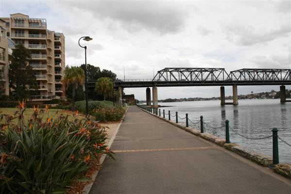 Balmain Cove and Balmain Shores (26/02/2013 9:42:24 AM)