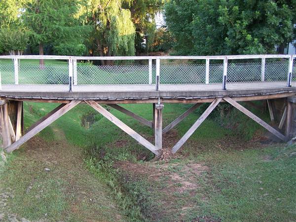 Coonabarabran (27/02/2013 1:28:28 PM)