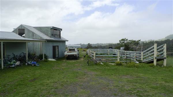 Jamberoo Farm (27/02/2013 2:35:48 PM)
