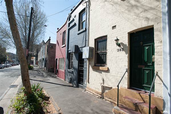 DARLINGHURST - PERIOD (27/02/2013 3:19:43 PM)