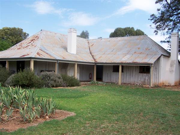 Dundullimal Homestead (28/02/2013 12:47:55 AM)